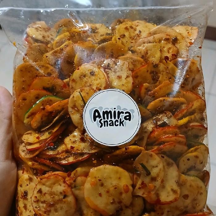 

PROMO 1kg Seblak Kerupuk Bawang pedas extra daun jeruk by Amira jaya snack Cemilan pedas Camilan