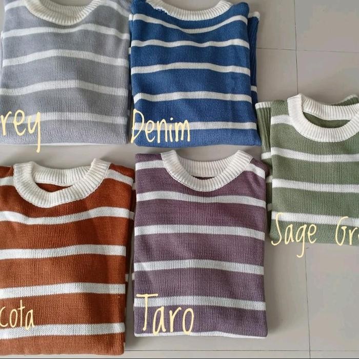 

Sweater Rajut Oversize Motif Salur Blouse Rajut All Size BB 30-80Kg Matt Rajut Tebal Adem Rajut