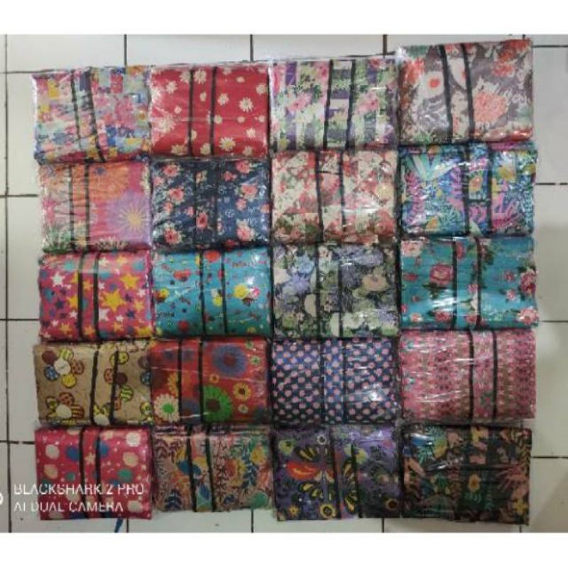 (Homelytouch Tikar Lipat Super Jumbo Waterproof Microsatin