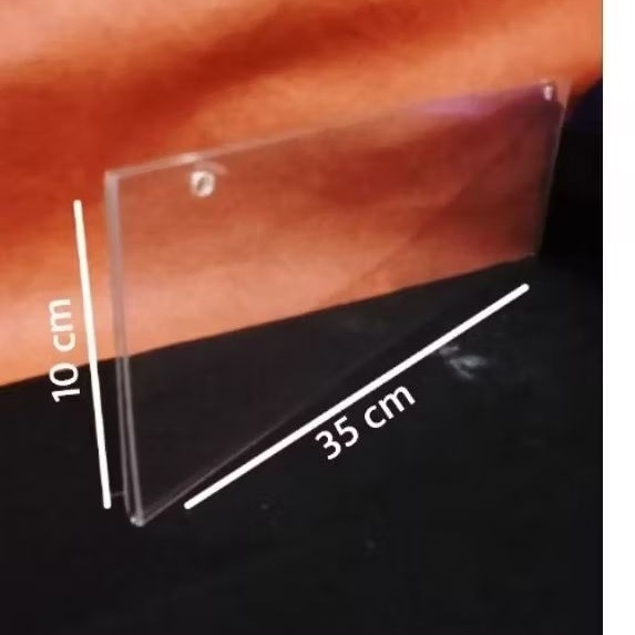 

akrilik papan nama gantung uk 10 x 35 Cm tebal 2 mm