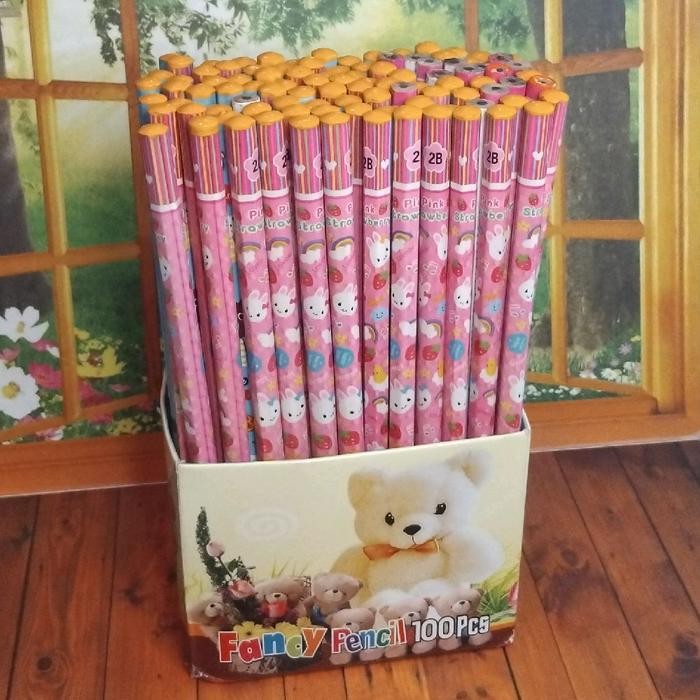

Paket Pencil Smile Bonus 5 Pencil Warna Pink,Panda dan Strawberry 3 Lusin Stationery - Harga