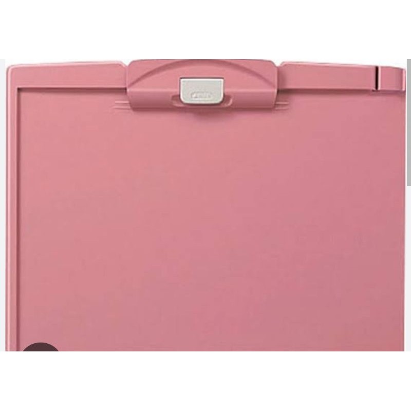 

Clip Board Kokuyo Yoha-H73 Ringan Warna Cerah
