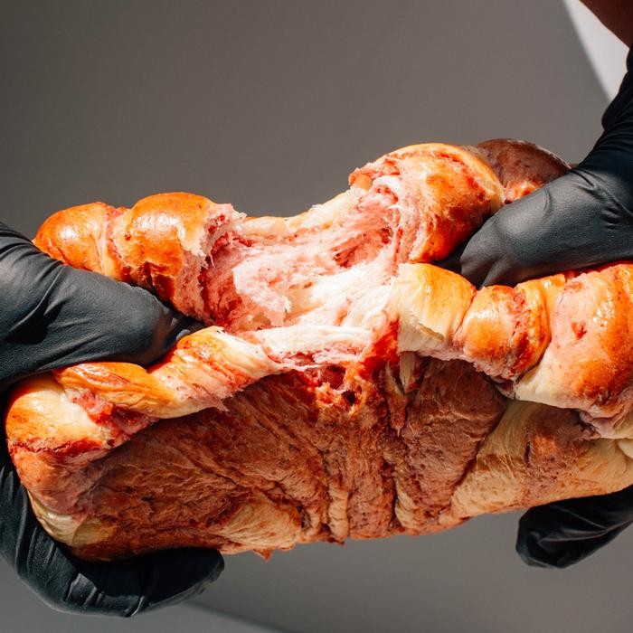 

JTTOP" SAKURA STRAWBERRY ANSHOKUPAN SEASONAL LIMITED SPECIAL