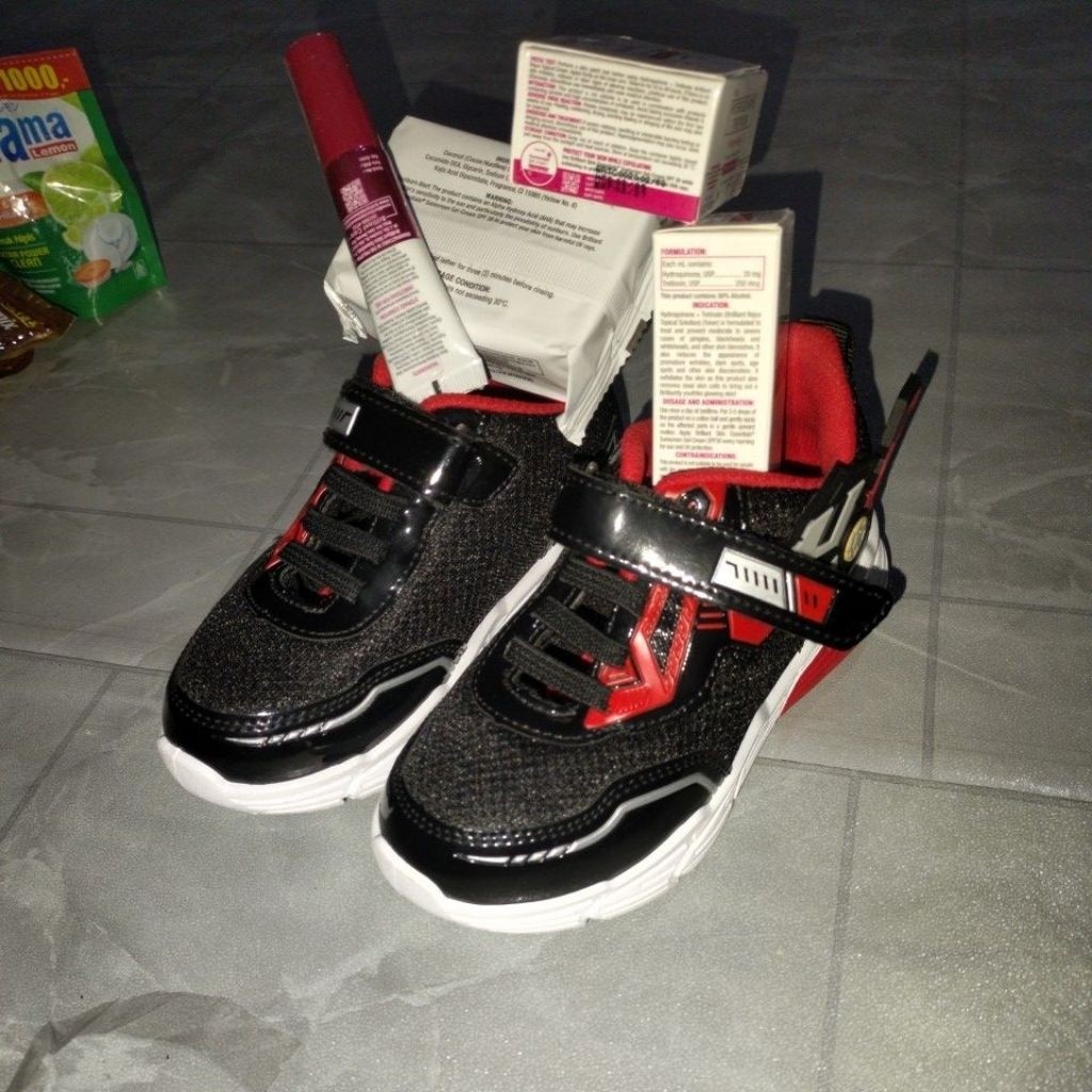 

Meriyah Storee - LENGKAP DENGAN GAMBAR