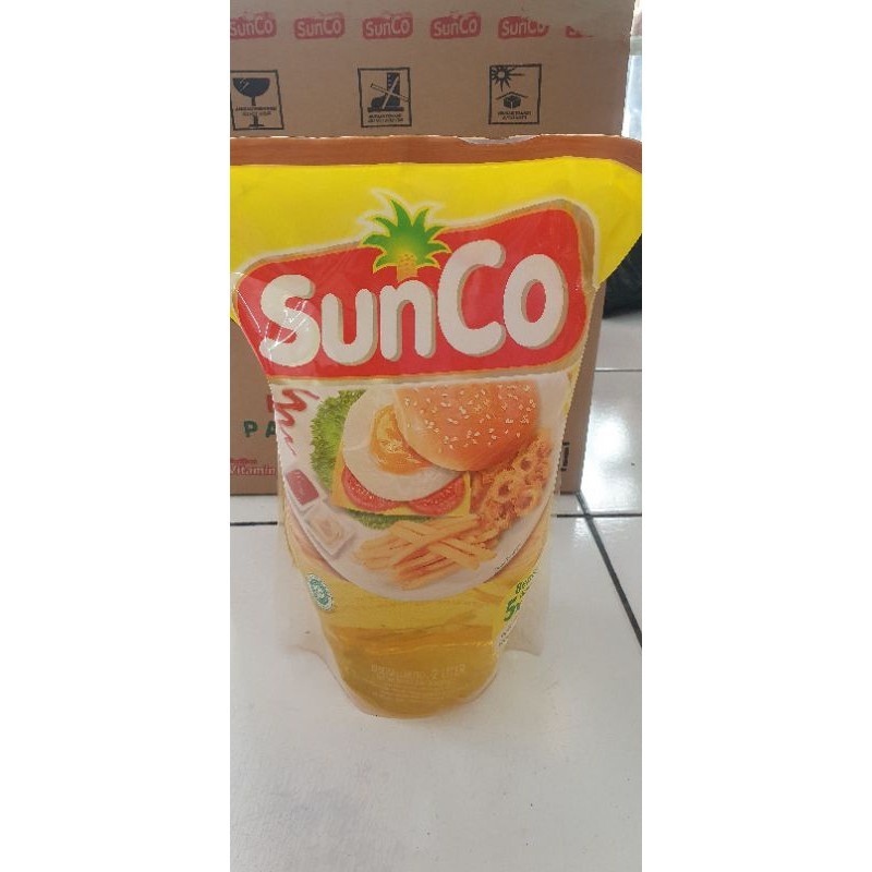 

MINYAK GORENG SUNCO 2 LITER MINYAK KELAPA SAWIT