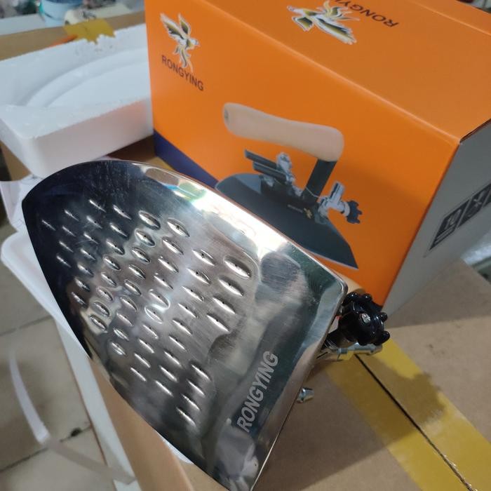 Setrika Uap Laundry / Gosokan Uap Laundry Rongying (Pakai Boiler&Gas)