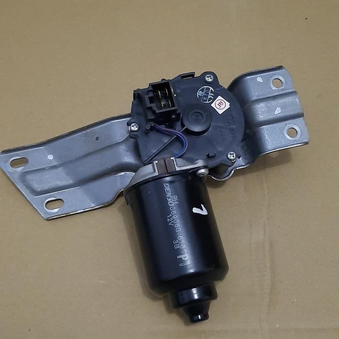 Dinamo Wiper Motor Wiper Depan Futura T120Ss Mega Carry Asli Copotan