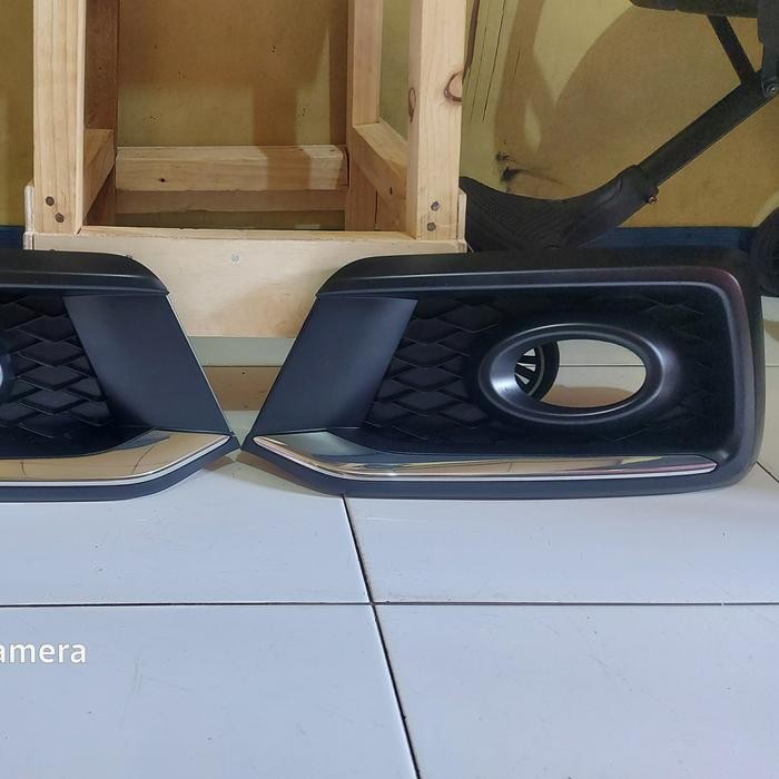 Cover Foglamp Mobilio Rs Ori Genuine Part