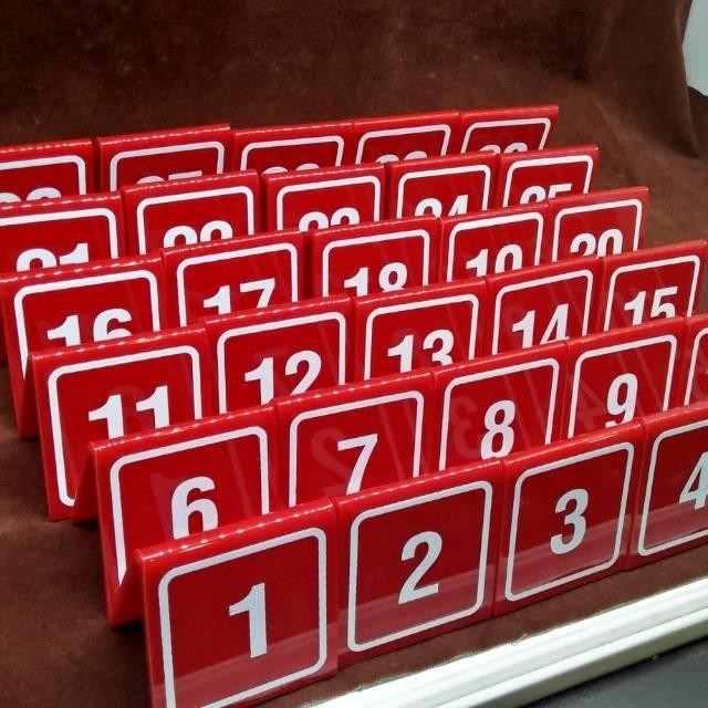 

Acrylic Nomer Meja Merah 1-10