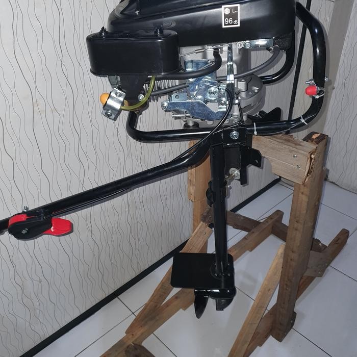 MESIN TEMPEL 4TAK 11 HP RH 808 MERK ROBOTECH