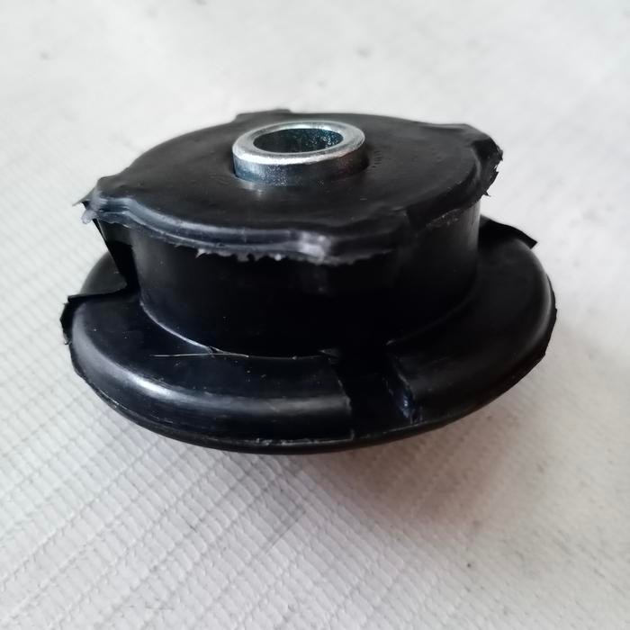 Support Dudukan Shock Shockbreaker Belakang Agya Ayla 48750-Bz010 Kode 001