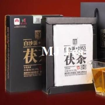 

Baishaxi 1953 Jinhua Black tea Hunan Anhua brick Fu tea 318gr