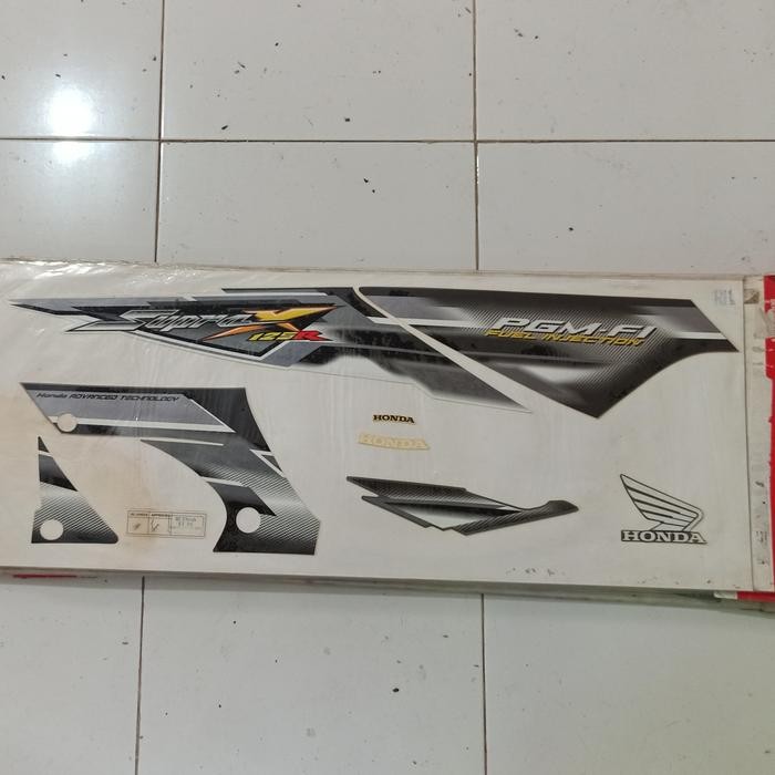 StripingHondaSupraX125PgmFi Injeksi Hitam Abu Abu Original
