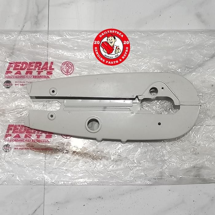 Ketengkas Tutup Rantai Putih Honda C70 Mk3 Astrea 800 Star Prima Ori