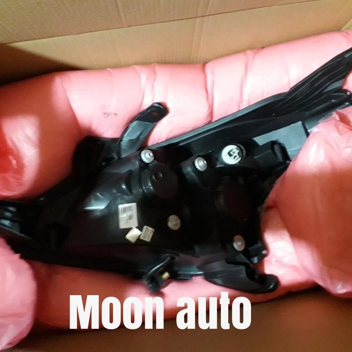 Headlamp All New Avanza-Xenia Eagle Eyes 1Set #Moonauto Kode 040