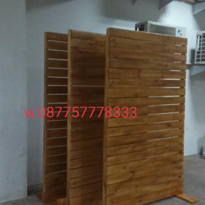 partisi/ penyekat ruangan kayu jati belanda