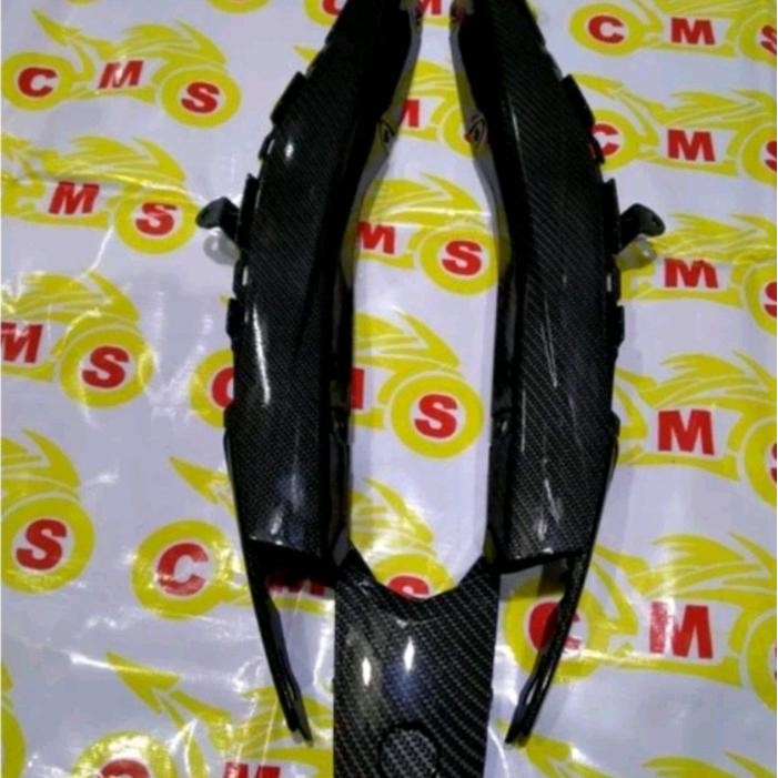 Body Belakang Yamaha R25 Old / New Mt25