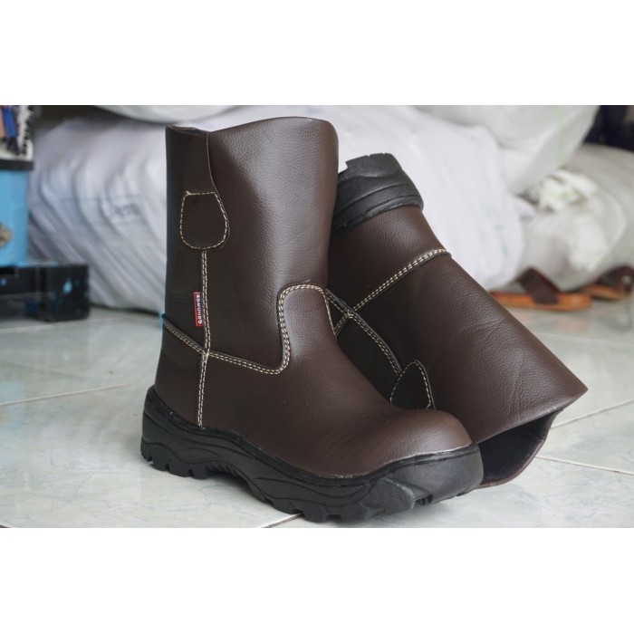 (Expert) sepatu safety boots edmundo