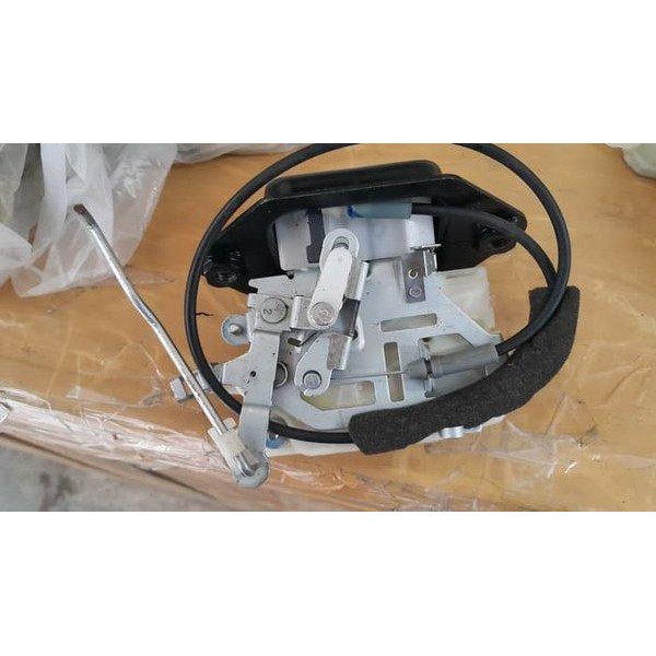 Door Lock Bagasi Grand Livina