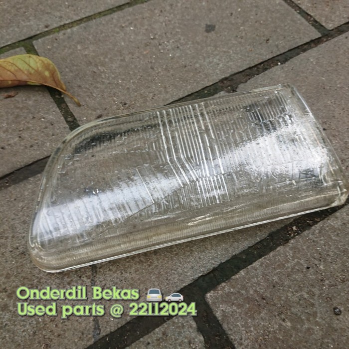 kaca headlamp kiri LH toyota Starlet kotak ep71