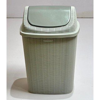 best seller] TEMPAT SAMPAH KAMAR MANDI TUTUP INJAK TONG SAMPAH KAMAR TIDUR / TONG SAMPAH KOTAK