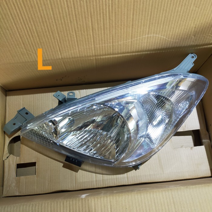 Headlamp Innova 2005 - 2011