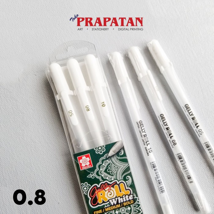 

Sakura Gelly Roll White Pen 0.8