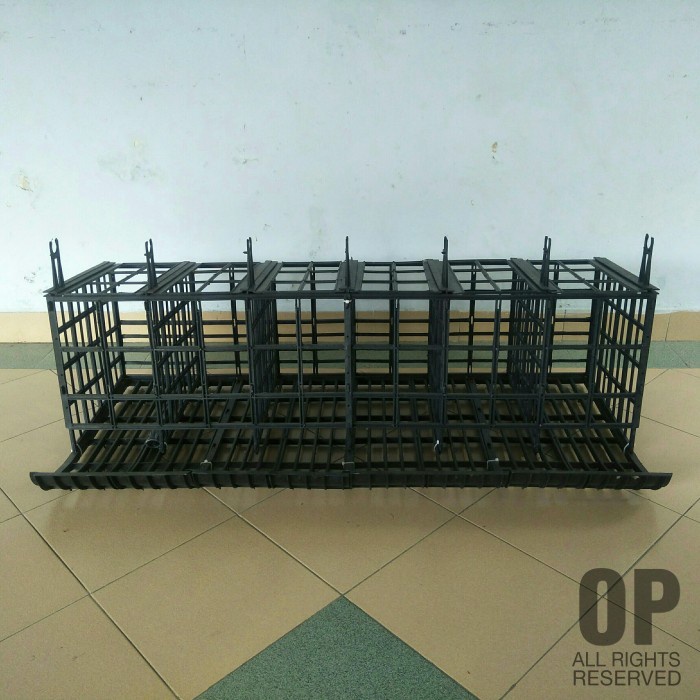 TERLARIS BATERAI KANDANG AYAM PETELUR PLASTIK 6 PINTU ATAS