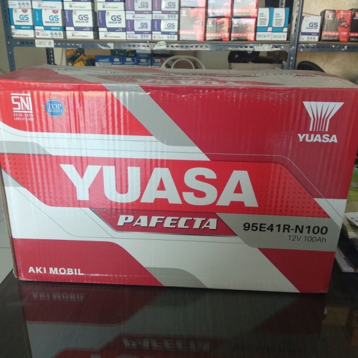 Accu / Aki Basah Mobil Yuasa N100