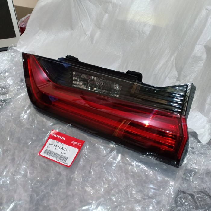 Reflektor Stoplamp Bagasi Crv Turbo Facelift Original