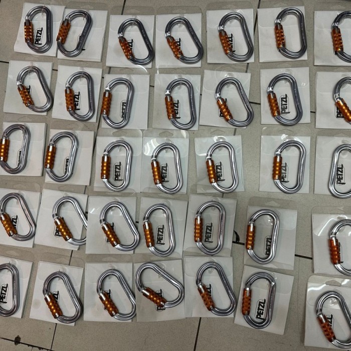 Petzl Carabiner OK TRIACT - LOCK / Safety Climbing Panjat