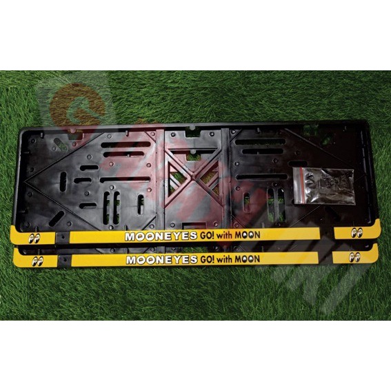 Bracket tatakan plat nomor MOONEYES