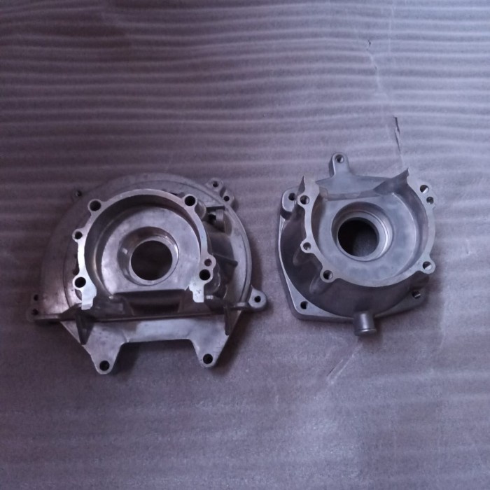 Crankcase Krengkes Blok Mesin Kanan Mesin Tempel 3HP 63cc 1E48F Perahu