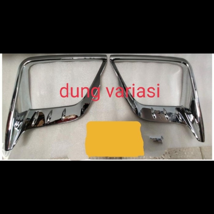 garnish lampu depan Xpander cross chrome