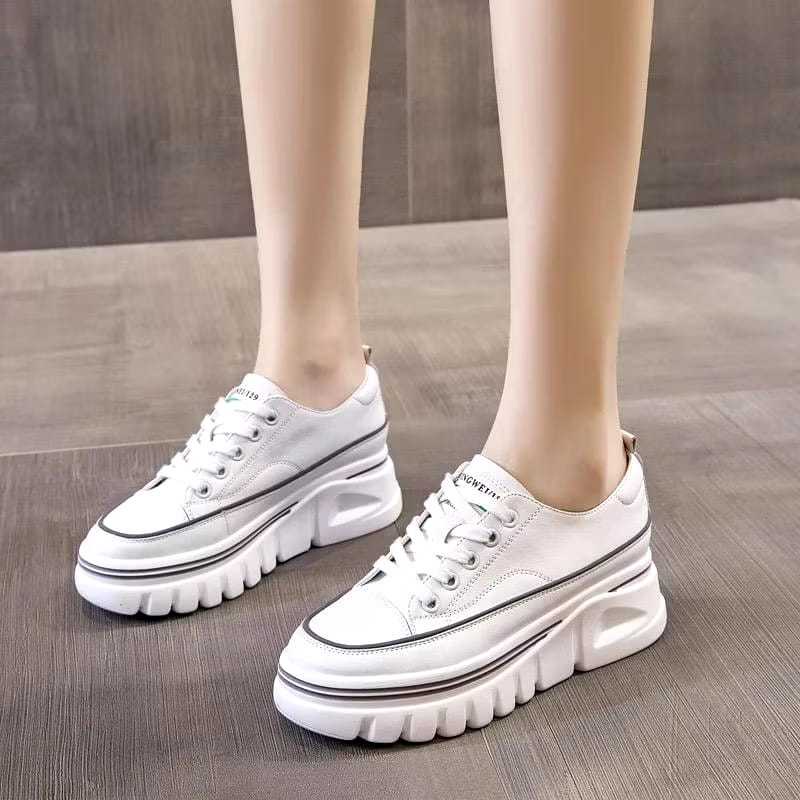 DISKON SEPATU SNEAKERS HITAM PUTIH CANVAS BERTALI FASHION IMPORT KOREA SNEAKERS WANITA HAK TINGGI