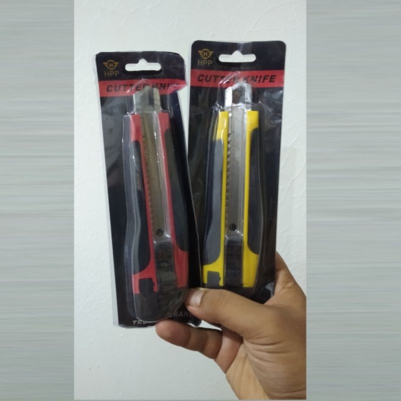

Cutter Pisau Cutter Besar Packing Plastik Pisau Potong