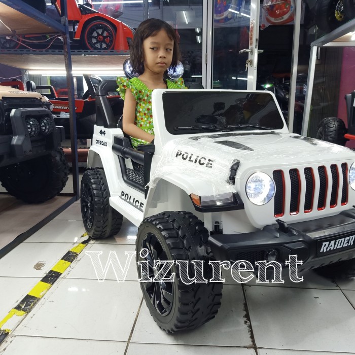 MOBIL AKI JEEP RUBICON YKT938 POLISI