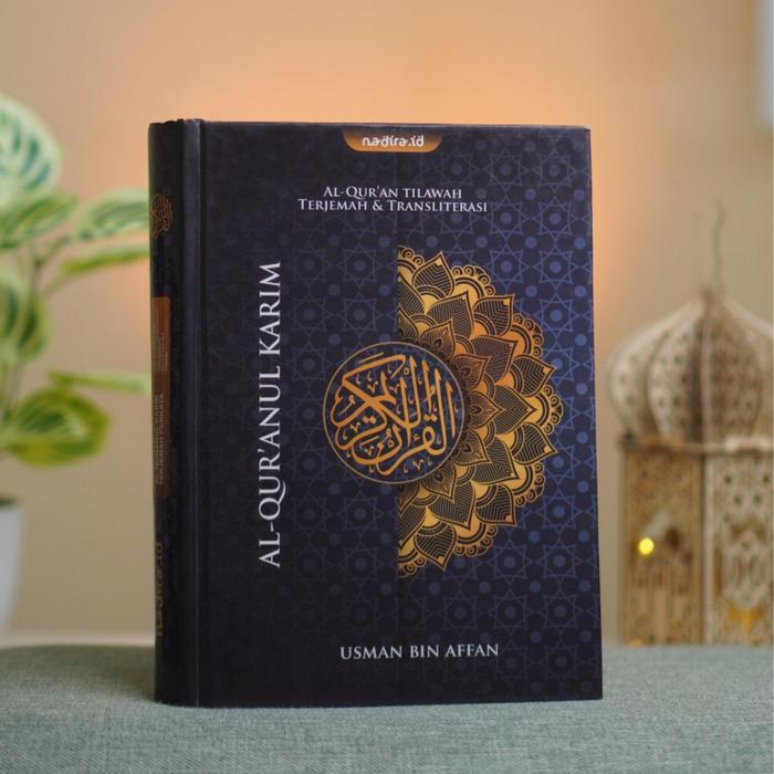 

Produk Terbaru Paket Ayah Ibu Quran Custom Nama Ukuran Sedang A5 8 Blok Warna Fitur Lengkap Quran By