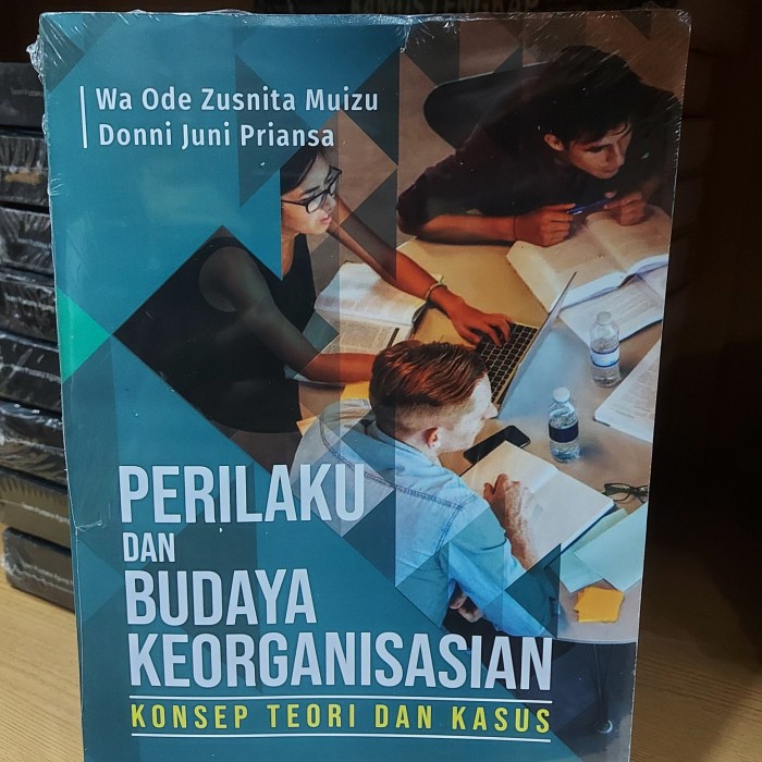 

SALE !!! PERILAKU DAN BUDAYA KEORGANISASIAN KONSEP TEORI DAN KASUS WA ODE READYY