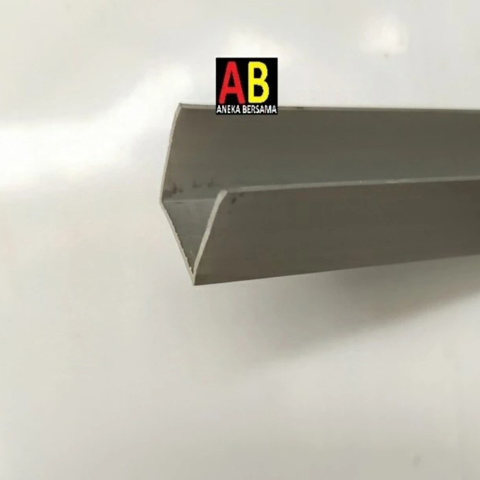 Lis U Aluminium 15mm x 15mm x 15mm silver Panjang 199.5cm