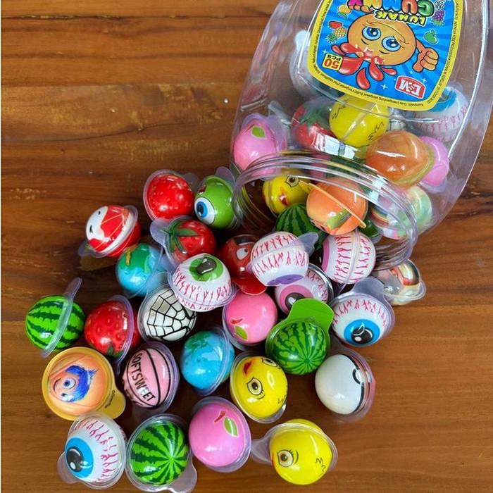 

Permen Lunak Gummy Mata gede 1 toples isi 50 pcs aneka rasa buah buahan