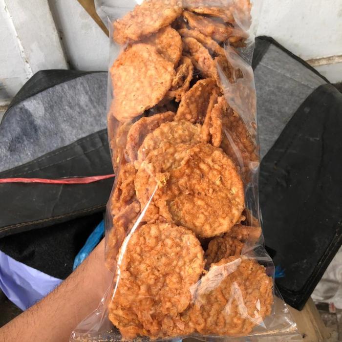 

500 GRAM KERIPIK TEMPE MANGLAYANG RASA PEDAS MANIS Kripik Food