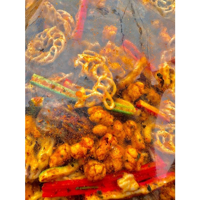 

Seblak Campur Mix Pedas Daun jeruk cemilan cemilan pedas Food