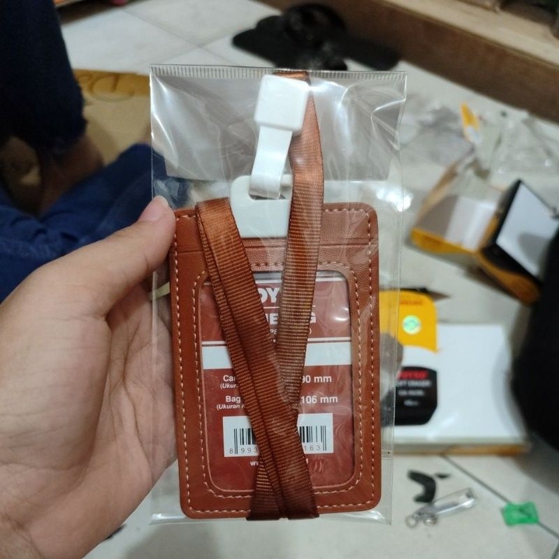 

(12pcs) Name tag joyko hitam, biru, coklat