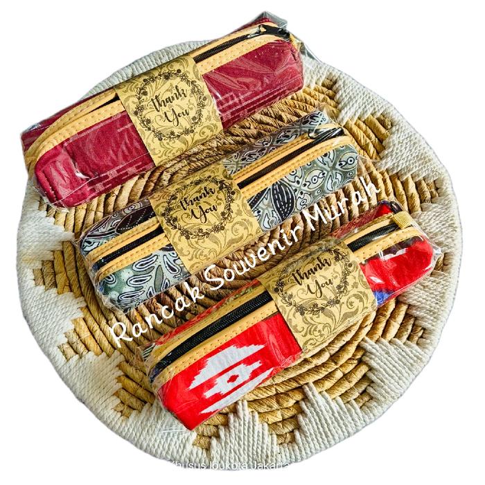 

Isi 50 Pcs Souvenir Tempat Pensil Batik Kemasan Plastik Stationery Kode 259