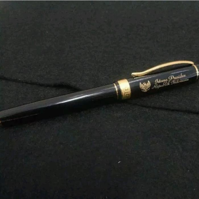 

Bollpoint Promosi Istana Presiden Alat Tulis Kode 394