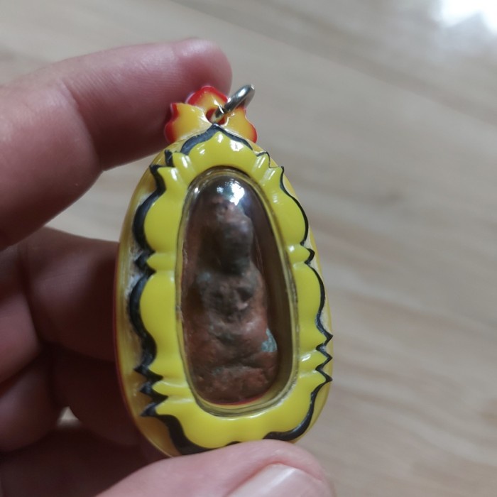 Leklai Lp Somporn Nang Phaya Suriyan Racha Red Natural Real Holy Good Thai