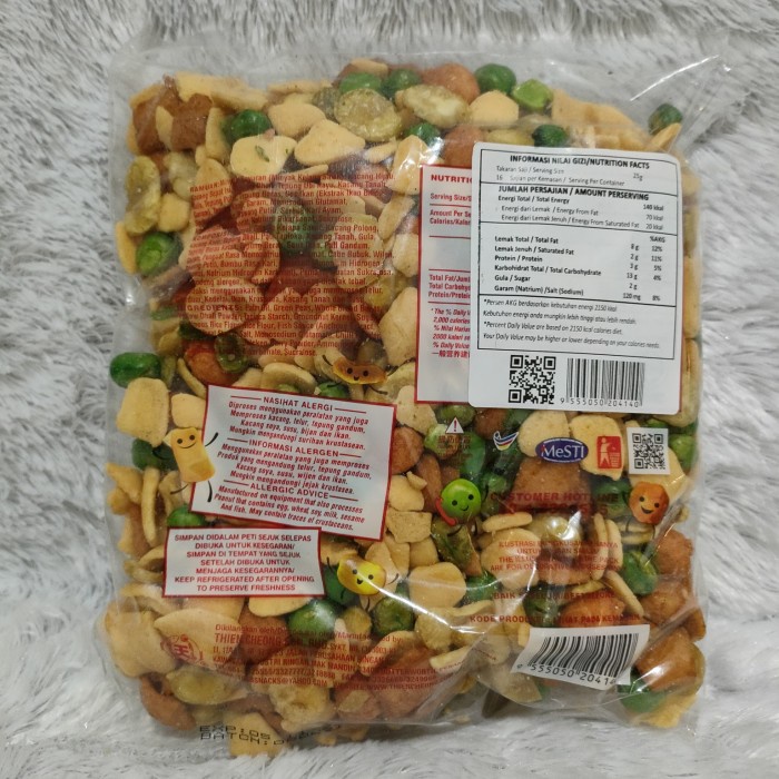 

Snack Kacang Campur Popo Snack/Snack Happy Hour