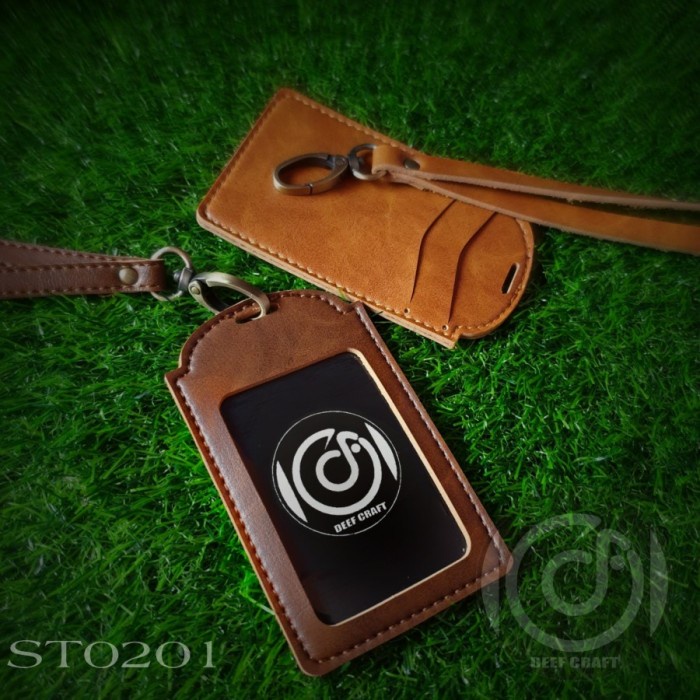 

ATKJaya- [ST0201] Card Holder / ID card holder kulit / Name Tag Kulit