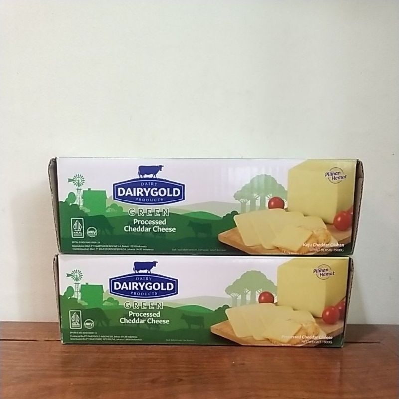 

Dairygold green cheddar 1.9kg